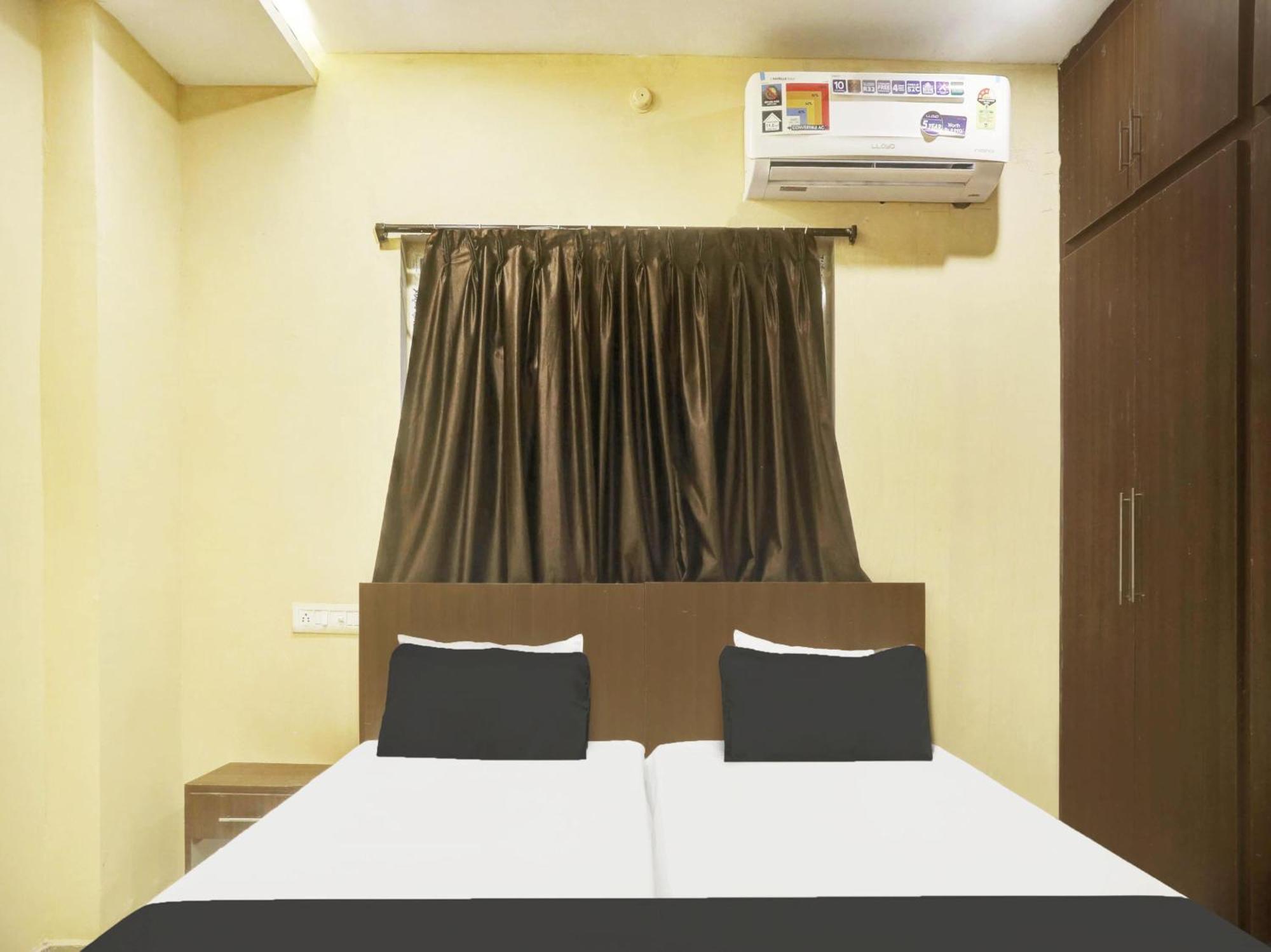 Spot On Grand Mantralayam Visakhapatnam Exterior foto