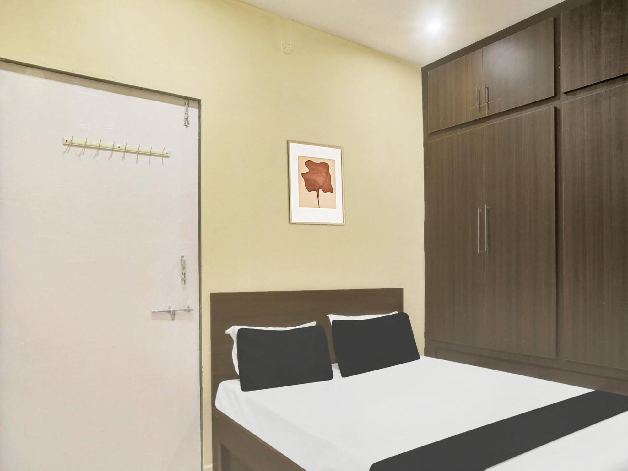 Spot On Grand Mantralayam Visakhapatnam Exterior foto